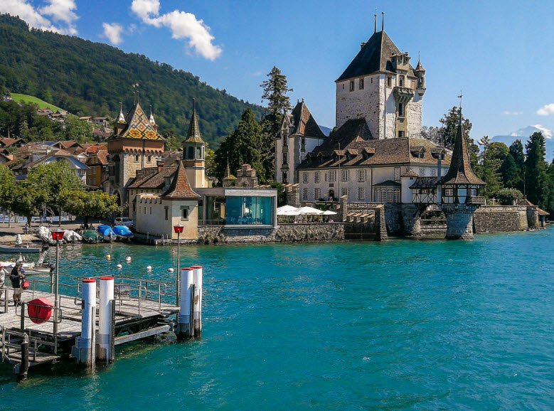 Crêtes Castle, Switzerland, Switzerland